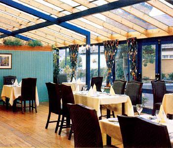 Whitegates Pub & Accommodation Killarney Buitenkant foto
