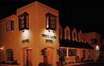 Whitegates Pub & Accommodation Killarney Buitenkant foto